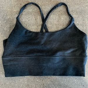 Vuori size medium sports bra- fits like a small.